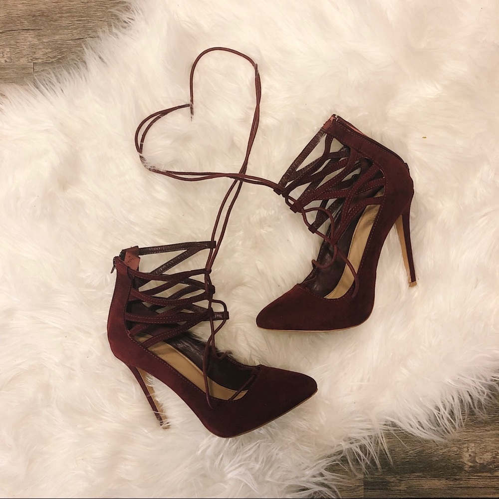 Burgundy Lacey Heels w/ Pointed Toe!